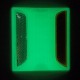 PHOTOLUMINESZIERENDER UND RETROREFLEKTIERENDER STRASSENPOLLER