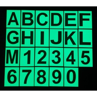 Phosphoreszierende Buchstaben und Zahlen in PVC
