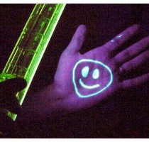 Blacklight Farbe, schwarze Farbe - nachleucht