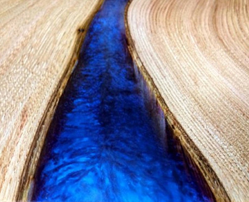Epoxy Harze und „Fluss-tisch“